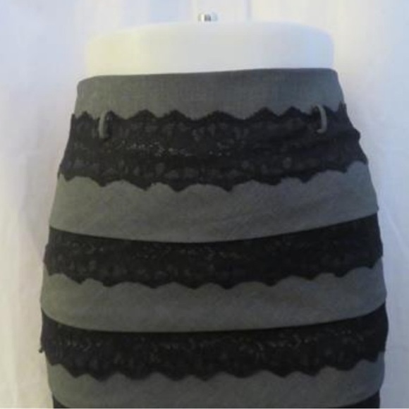 Robert Rodriguez size 2 Black & Gray Lace layered pencil skirt - Picture 3 of 5